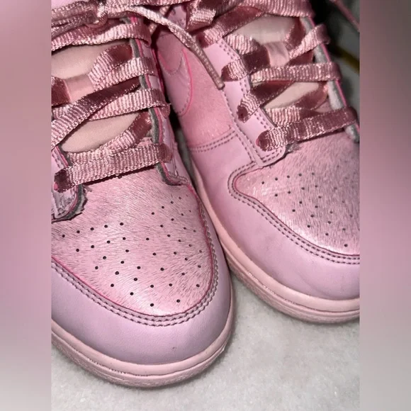 Nike Girls Preschool Dunk Low PS Prism Pink size 2.5Y - Picture 4 of 8